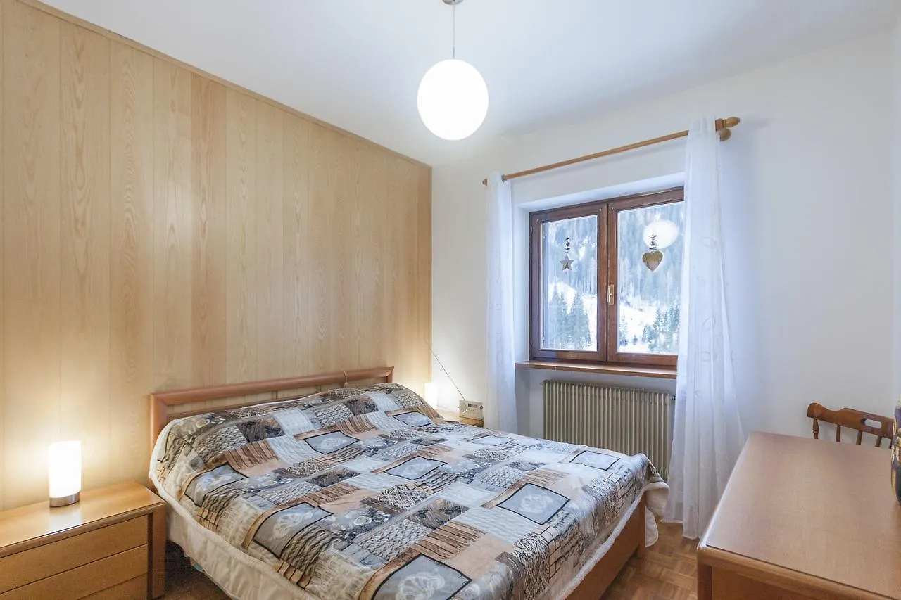 Condominio Val Biois 7 Falcade 0*,  Italy